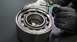 SKF Fiber Optic Sensing uses optical fibers to measure forces in real time in difficult environments and without electronics.